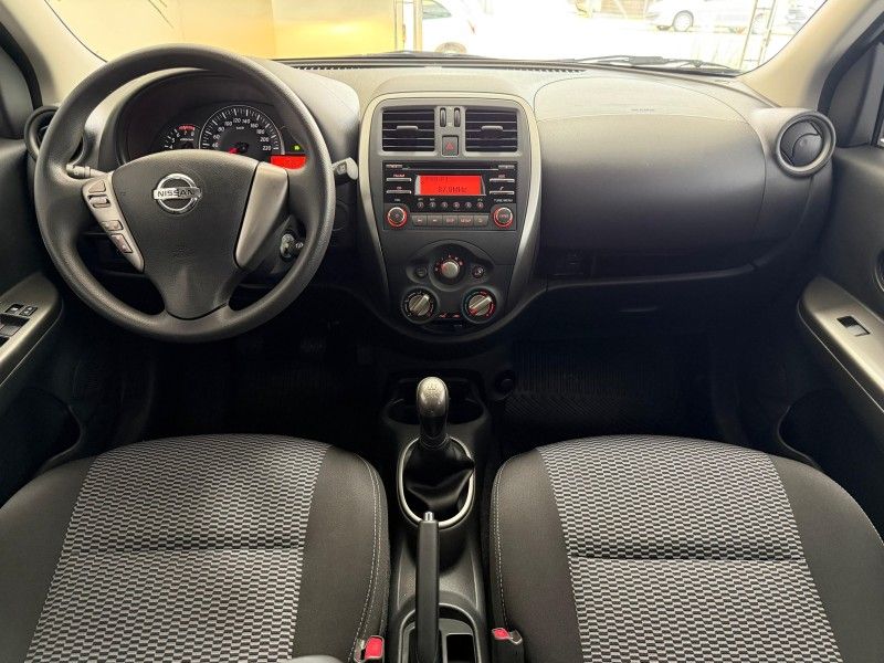 NISSAN MARCH 1.0 SV 16V 2015/2015 ANDRIGO VEÍCULOS CAXIAS DO SUL / Carros no Vale