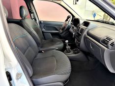 RENAULT CLIO 1.0 EXPRESSION 16V HI 2015/2016 ANDRIGO VEÍCULOS CAXIAS DO SUL / Carros no Vale