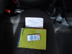 FORD KA 1.0 MPI 8V 2009/2010 BOURSCHEID CARROS E MOTOS SANTA CLARA DO SUL / Carros no Vale