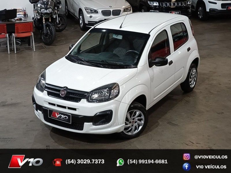 FIAT UNO 1.0 EVO ATTRACTIVE 8V 2020/2021 V10 VEÍCULOS CAXIAS DO SUL / Carros no Vale
