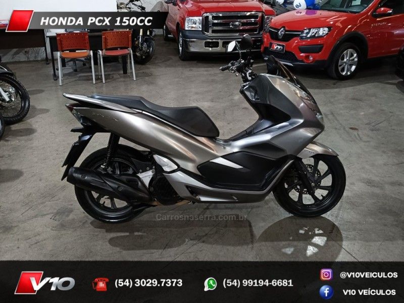 HONDA PCX 150 DLX ABS 2019/2019 V10 VEÍCULOS CAXIAS DO SUL / Carros no Vale