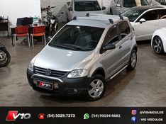 VOLKSWAGEN CROSSFOX 1.6 MI 8V 2005/2005 V10 VEÍCULOS CAXIAS DO SUL / Carros no Vale
