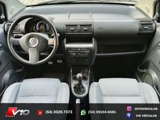 VOLKSWAGEN CROSSFOX 1.6 MI 8V 2005/2005 V10 VEÍCULOS CAXIAS DO SUL / Carros no Vale