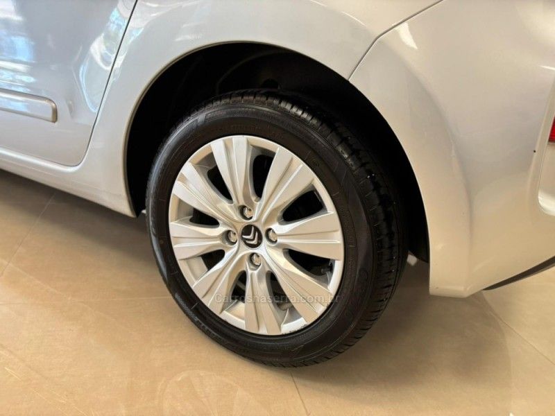 CITROËN C3 PICASSO 1.6 EXCLUSIVE 2013/2014 LUIGGI AUTOMÓVEIS CARLOS BARBOSA / Carros no Vale