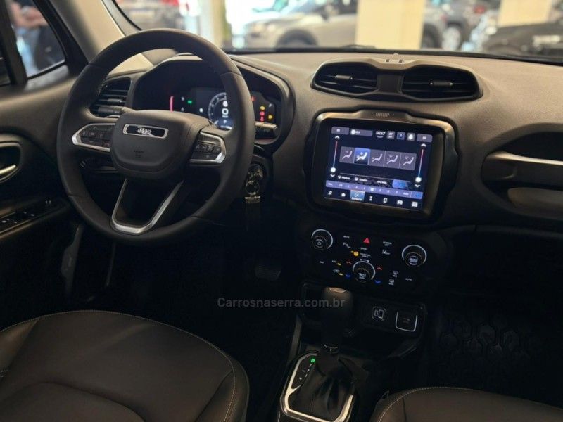 JEEP RENEGADE 1.3 LONGITUDE T270 16V TURBO 2024/2024 LUIGGI AUTOMÓVEIS CARLOS BARBOSA / Carros no Vale