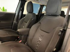 JEEP RENEGADE 1.3 SPORT T270 16V TURBO 2022/2022 LUIGGI AUTOMÓVEIS CARLOS BARBOSA / Carros no Vale