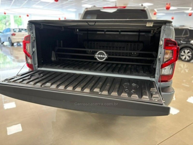 NISSAN FRONTIER 2.3 PRO4X 4X4 CD BI-TURBO 2022/2023 LUIGGI AUTOMÓVEIS CARLOS BARBOSA / Carros no Vale NISSAN FRONTIER 2.3 PRO4X 4X4 CD BI-TURBO 2022/2023 LUIGGI AUTOMÓVEIS CARLOS BARBOSA / Carros no Vale