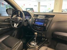 NISSAN FRONTIER 2.3 PRO4X 4X4 CD BI-TURBO 2022/2023 LUIGGI AUTOMÓVEIS CARLOS BARBOSA / Carros no Vale