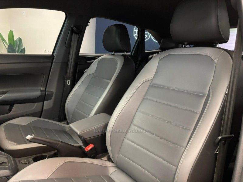 VOLKSWAGEN NIVUS 1.0 TSI HIGHLINE 2022/2023 LUIGGI AUTOMÓVEIS CARLOS BARBOSA / Carros no Vale VOLKSWAGEN NIVUS 1.0 TSI HIGHLINE 2022/2023 LUIGGI AUTOMÓVEIS CARLOS BARBOSA / Carros no Vale