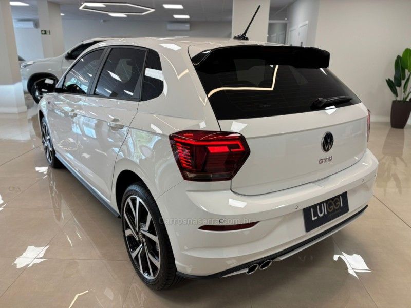 VOLKSWAGEN POLO 1.4 GTS 16V TURBO 2023/2023 LUIGGI AUTOMÓVEIS CARLOS BARBOSA / Carros no Vale VOLKSWAGEN POLO 1.4 GTS 16V TURBO 2023/2023 LUIGGI AUTOMÓVEIS CARLOS BARBOSA / Carros no Vale
