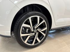 VOLKSWAGEN POLO 1.4 GTS 16V TURBO 2023/2023 LUIGGI AUTOMÓVEIS CARLOS BARBOSA / Carros no Vale