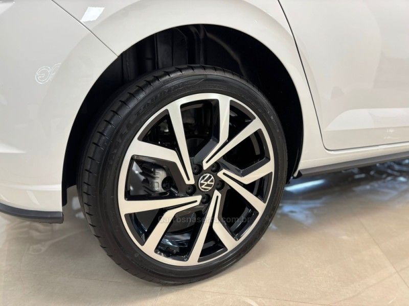 VOLKSWAGEN POLO 1.4 GTS 16V TURBO 2023/2023 LUIGGI AUTOMÓVEIS CARLOS BARBOSA / Carros no Vale VOLKSWAGEN POLO 1.4 GTS 16V TURBO 2023/2023 LUIGGI AUTOMÓVEIS CARLOS BARBOSA / Carros no Vale