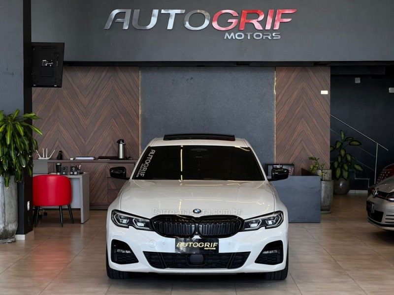 BMW 330I 2.0 M SPORT 16V 2019/2019 AUTOGRIF MOTORS CAMPO BOM / Carros no Vale BMW 330I 2.0 M SPORT 16V 2019/2019 AUTOGRIF MOTORS CAMPO BOM / Carros no Vale