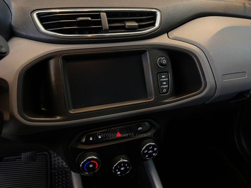 CHEVROLET ONIX 1.4 MPFI LT 8V 2018/2019 AUTOGRIF MOTORS CAMPO BOM / Carros no Vale