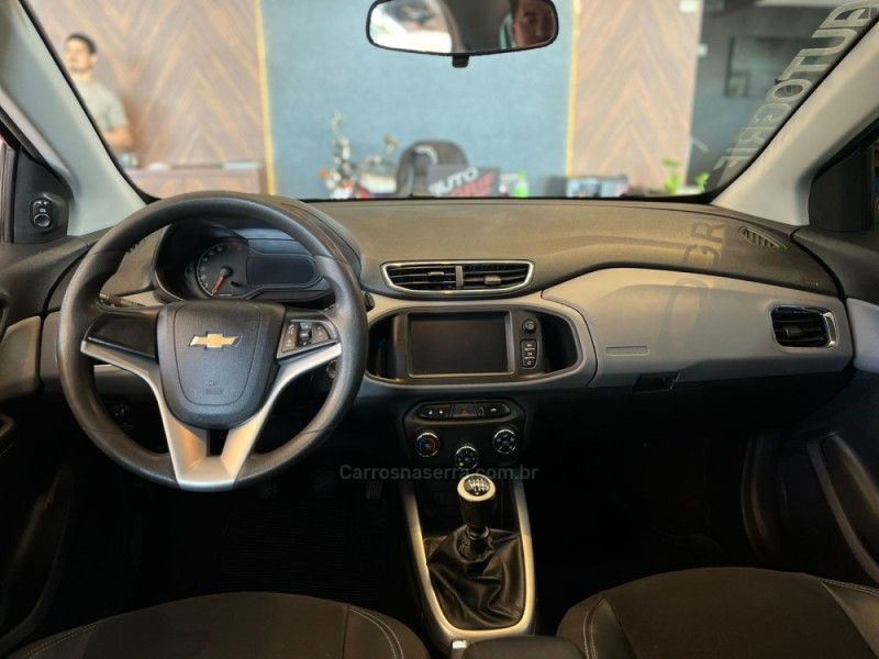 CHEVROLET ONIX 1.4 MPFI LT 8V 2018/2019 AUTOGRIF MOTORS CAMPO BOM / Carros no Vale