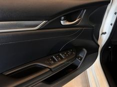 HONDA CIVIC 1.5 16V TOURING TURBO 2019/2019 AUTOGRIF MOTORS CAMPO BOM / Carros no Vale