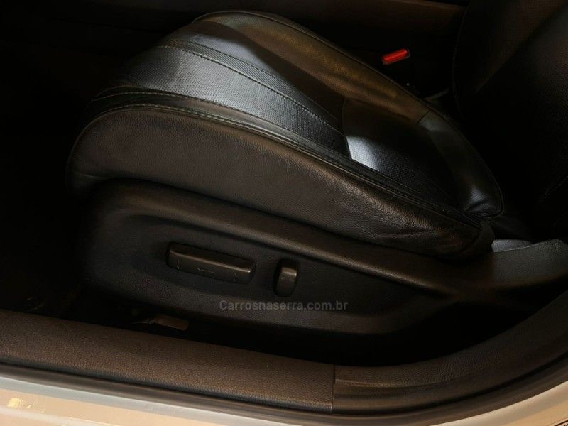 HONDA CIVIC 1.5 16V TOURING TURBO 2019/2019 AUTOGRIF MOTORS CAMPO BOM / Carros no Vale HONDA CIVIC 1.5 16V TOURING TURBO 2019/2019 AUTOGRIF MOTORS CAMPO BOM / Carros no Vale