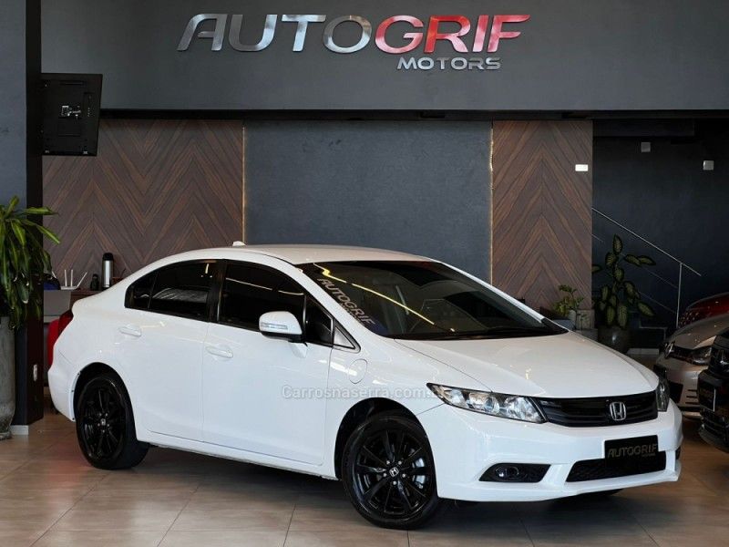 HONDA CIVIC 1.8 LXS 16V 2014/2014 AUTOGRIF MOTORS CAMPO BOM / Carros no Vale