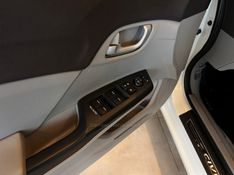 HONDA CIVIC 1.8 LXS 16V 2014/2014 AUTOGRIF MOTORS CAMPO BOM / Carros no Vale