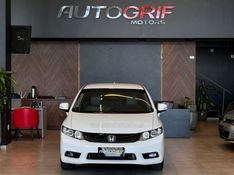 HONDA CIVIC 1.8 LXS 16V 2014/2014 AUTOGRIF MOTORS CAMPO BOM / Carros no Vale
