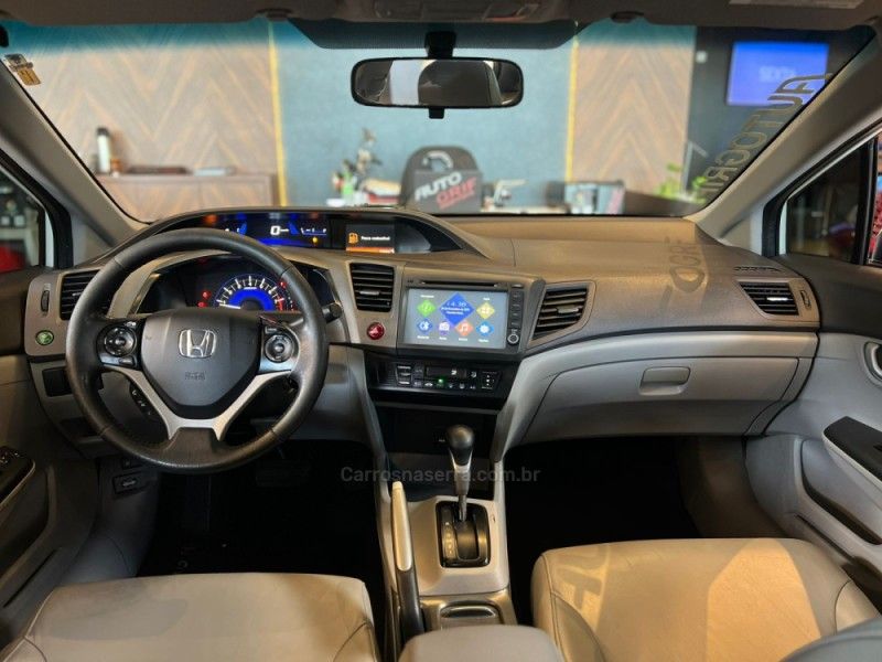 HONDA CIVIC 1.8 LXS 16V 2014/2014 AUTOGRIF MOTORS CAMPO BOM / Carros no Vale