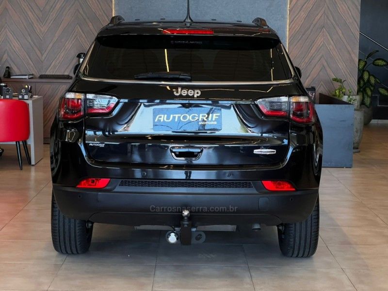 JEEP COMPASS 2.0 16V LONGITUDE 2017/2017 AUTOGRIF MOTORS CAMPO BOM / Carros no Vale