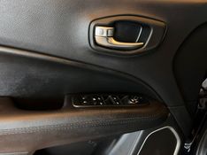 JEEP COMPASS 2.0 16V LONGITUDE 2017/2017 AUTOGRIF MOTORS CAMPO BOM / Carros no Vale