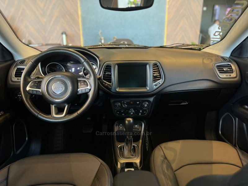 JEEP COMPASS 2.0 16V LONGITUDE 2017/2017 AUTOGRIF MOTORS CAMPO BOM / Carros no Vale