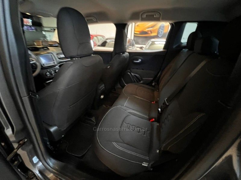 JEEP RENEGADE 1.3 SPORT T270 16V TURBO 2023/2024 AUTOGRIF MOTORS CAMPO BOM / Carros no Vale JEEP RENEGADE 1.3 SPORT T270 16V TURBO 2023/2024 AUTOGRIF MOTORS CAMPO BOM / Carros no Vale