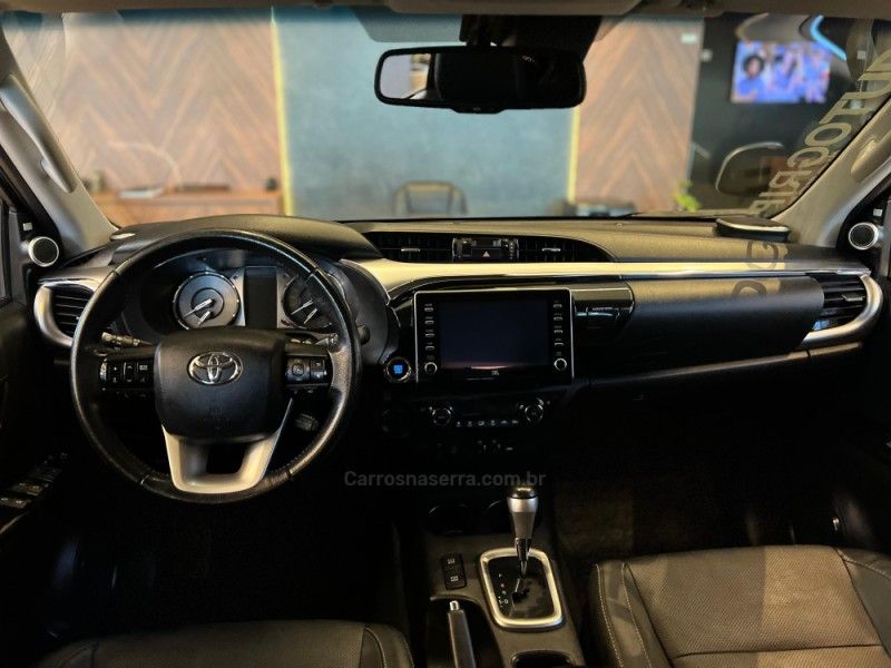 TOYOTA HILUX 2.8 SRX PLUS 4X4 CD TURBO 2021/2021 AUTOGRIF MOTORS CAMPO BOM / Carros no Vale