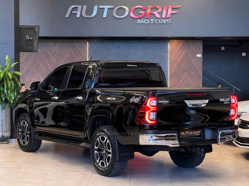 TOYOTA HILUX 2.8 SRX PLUS 4X4 CD TURBO 2021/2021 AUTOGRIF MOTORS CAMPO BOM / Carros no Vale