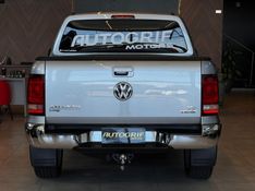 VOLKSWAGEN AMAROK 3.0 V6 TDI HIGHLINE CD 4MOTION 2022/2022 AUTOGRIF MOTORS CAMPO BOM / Carros no Vale