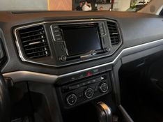 VOLKSWAGEN AMAROK 3.0 V6 TDI HIGHLINE CD 4MOTION 2022/2022 AUTOGRIF MOTORS CAMPO BOM / Carros no Vale