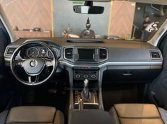 VOLKSWAGEN AMAROK 3.0 V6 TDI HIGHLINE CD 4MOTION 2022/2022 AUTOGRIF MOTORS CAMPO BOM / Carros no Vale