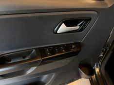 VOLKSWAGEN FOX 1.6 MI 8V 2013/2013 AUTOGRIF MOTORS CAMPO BOM / Carros no Vale