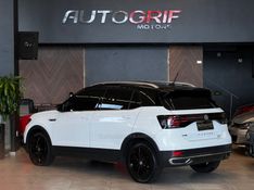 VOLKSWAGEN T-CROSS 1.4 HIGHLINE TSI 16V 2020/2020 AUTOGRIF MOTORS CAMPO BOM / Carros no Vale