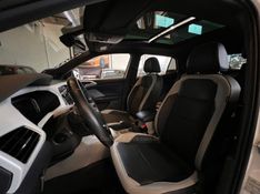 VOLKSWAGEN T-CROSS 1.4 HIGHLINE TSI 16V 2020/2020 AUTOGRIF MOTORS CAMPO BOM / Carros no Vale