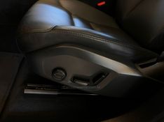 VOLVO XC60 2.0 T8 RECHARGE PLUS AWD HIBRIDO 2022/2023 AUTOGRIF MOTORS CAMPO BOM / Carros no Vale