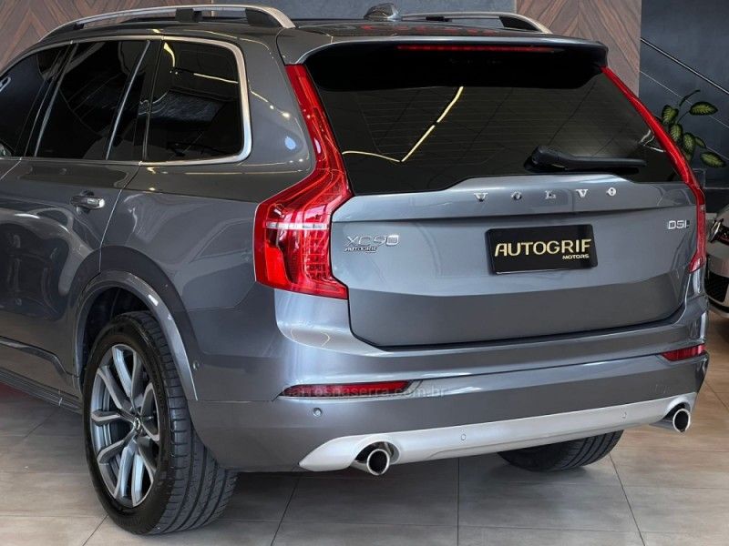 VOLVO XC90 2.0 MOMENTUM TURBO 4X4 2019/2019 AUTOGRIF MOTORS CAMPO BOM / Carros no Vale