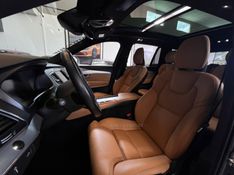 VOLVO XC90 2.0 MOMENTUM TURBO 4X4 2019/2019 AUTOGRIF MOTORS CAMPO BOM / Carros no Vale