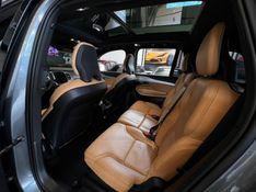 VOLVO XC90 2.0 MOMENTUM TURBO 4X4 2019/2019 AUTOGRIF MOTORS CAMPO BOM / Carros no Vale