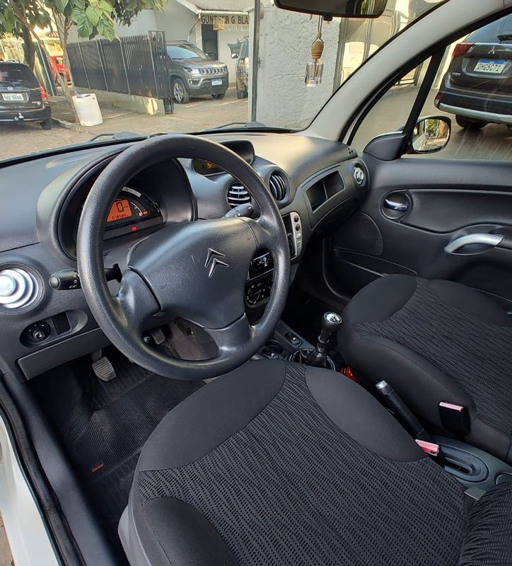 Citroen C3 GLX 1.4/ GLX Sonora 8V 2012/2012 RENNER AUTOMÓVEIS LAJEADO / Carros no Vale