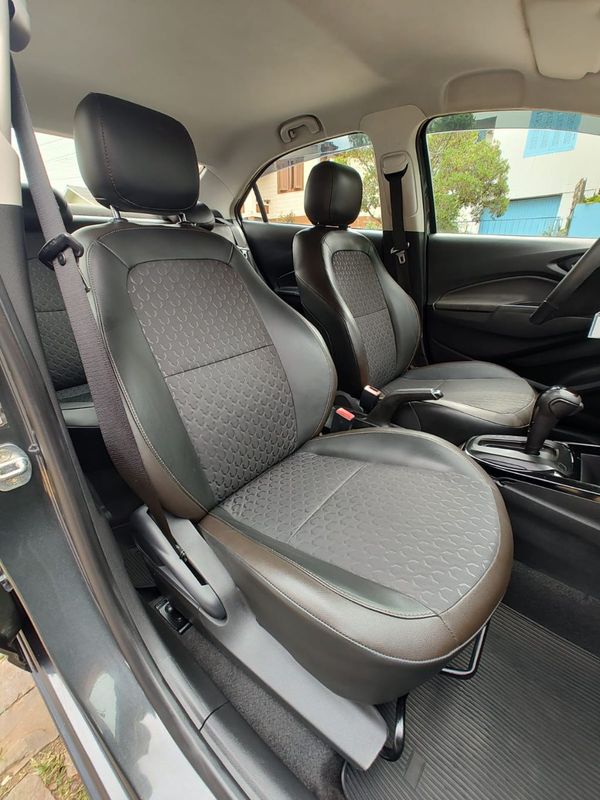 CHEVROLET PRISMA Sed LTZ 1.4 8V FlexPower 2016/2017 RENNER AUTOMÓVEIS LAJEADO / Carros no Vale CHEVROLET PRISMA Sed LTZ 1.4 8V FlexPower 2016/2017 RENNER AUTOMÓVEIS LAJEADO / Carros no Vale