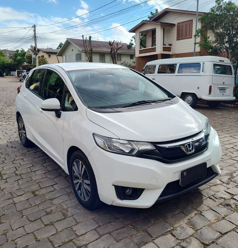 Honda Fit EX/S 1.5 /one 16V 2015/2015 RENNER AUTOMÓVEIS LAJEADO / Carros no Vale Honda Fit EX/S 1.5 /one 16V 2015/2015 RENNER AUTOMÓVEIS LAJEADO / Carros no Vale