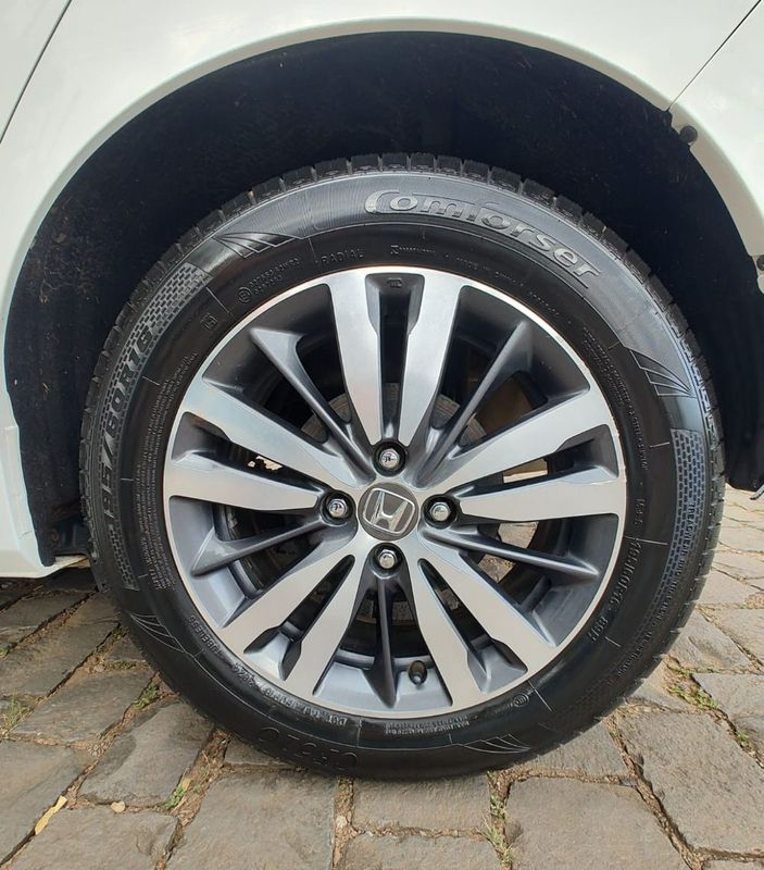 Honda Fit EX/S 1.5 /one 16V 2015/2015 RENNER AUTOMÓVEIS LAJEADO / Carros no Vale Honda Fit EX/S 1.5 /one 16V 2015/2015 RENNER AUTOMÓVEIS LAJEADO / Carros no Vale