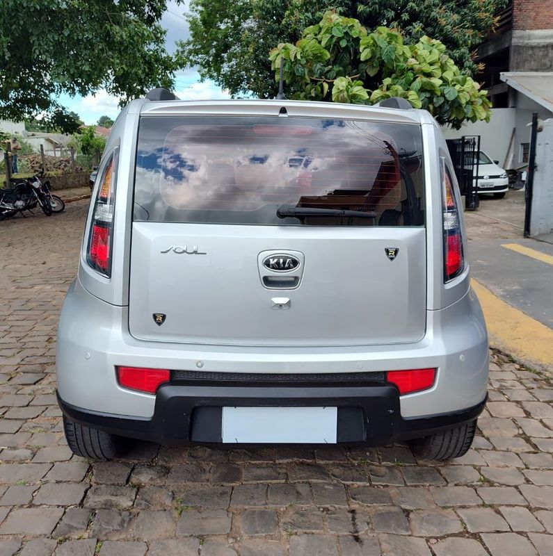 KIA SOUL 1.6/ 16V Mec. 2010/2011 RENNER AUTOMÓVEIS LAJEADO / Carros no Vale KIA SOUL 1.6/ 16V Mec. 2010/2011 RENNER AUTOMÓVEIS LAJEADO / Carros no Vale