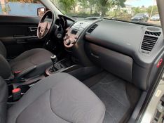 KIA SOUL 1.6/ 16V Mec. 2010/2011 RENNER AUTOMÓVEIS LAJEADO / Carros no Vale