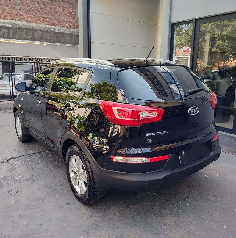 KIA Sportage LX 2.0 16V/ 16V 2011/2011 RENNER AUTOMÓVEIS LAJEADO / Carros no Vale