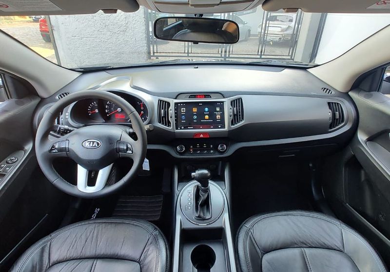 KIA Sportage LX 2.0 16V/ 16V 2011/2011 RENNER AUTOMÓVEIS LAJEADO / Carros no Vale