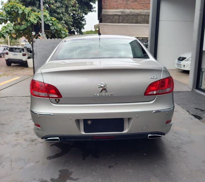 Peugeot 408 Sedan Allure 2.0 16V 2011/2012 RENNER AUTOMÓVEIS LAJEADO / Carros no Vale